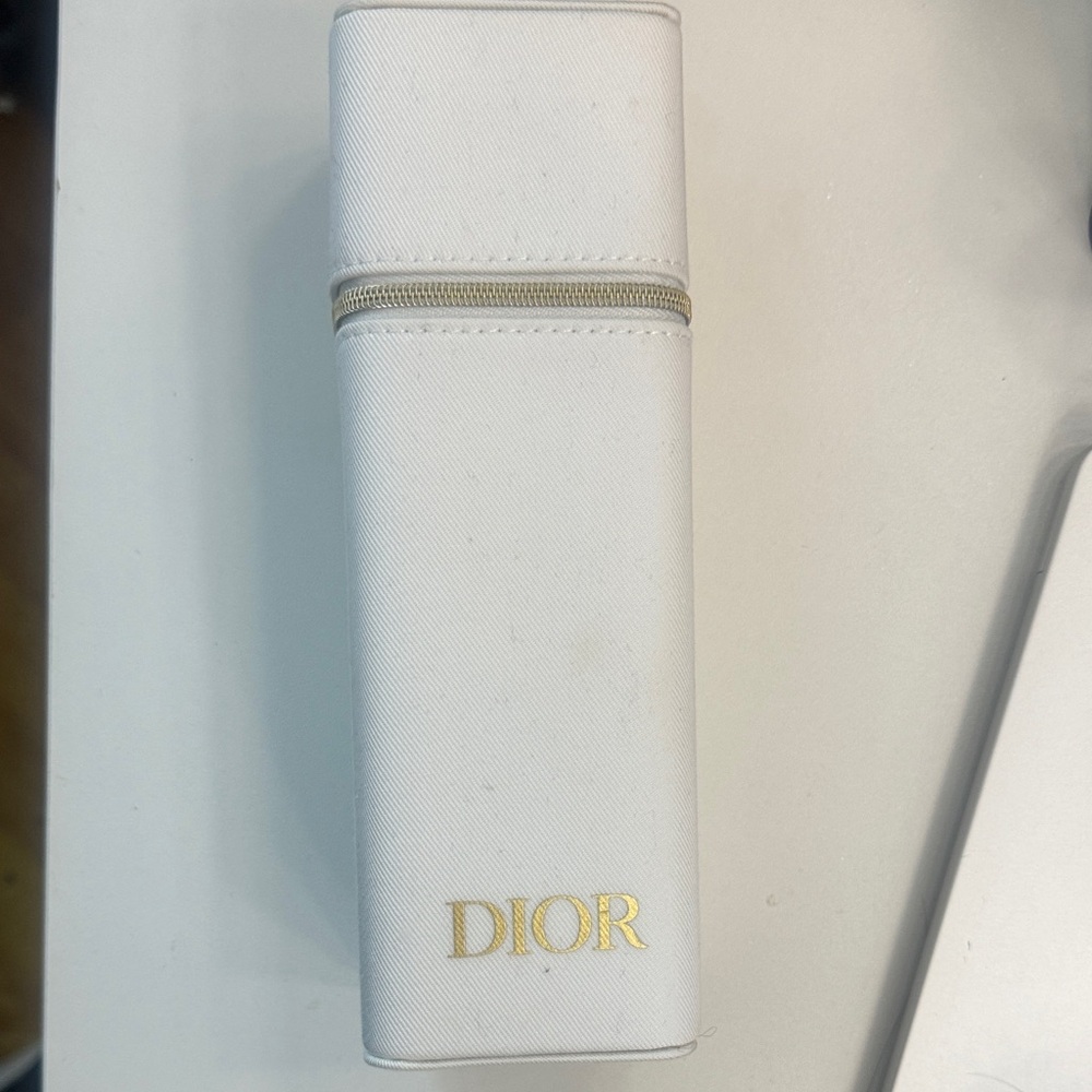 Dior White brushes case